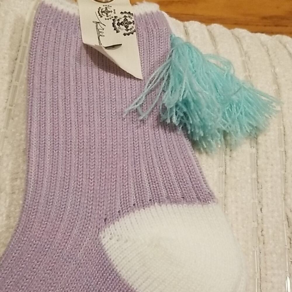FREE PEOPLE Women’s socks. Lavender. One size. - Picture 6 of 6